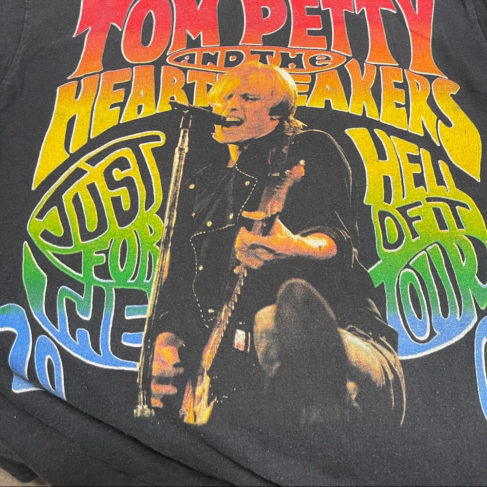 Vintage Tom Petty concert shirt from his tour in 2005